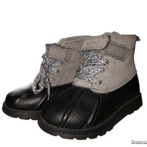 Carter’s Size 7 Gray and Black Toddler Boots